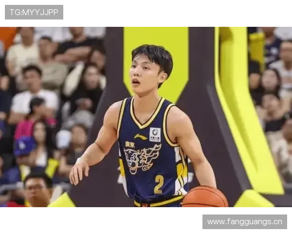 比徐杰与杨溢更强!广东惠州籍控卫打成MVP,将被杜锋点名要人 _张宇辰_后卫线_北京